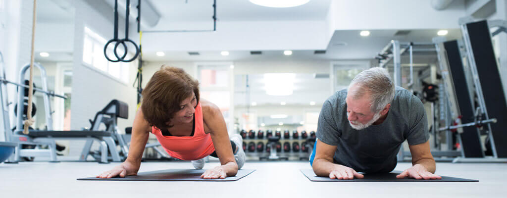 6 Ways to Prevent Injuries While Strength Training