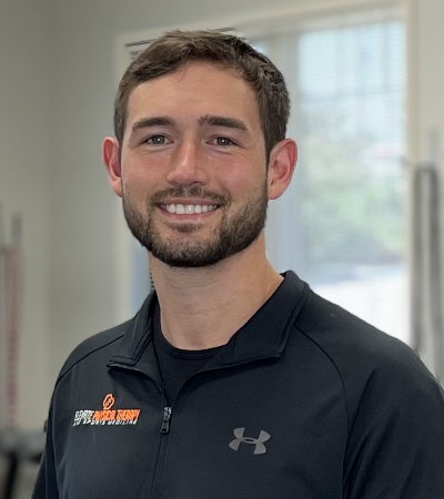 Dyllan-Frahm-Physical-Therapist-Elevate-Physical-Therapy-and-Sports-Medicine-Ankeny-IA